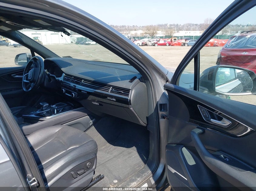 2017 Audi Q7 3.0T Premium