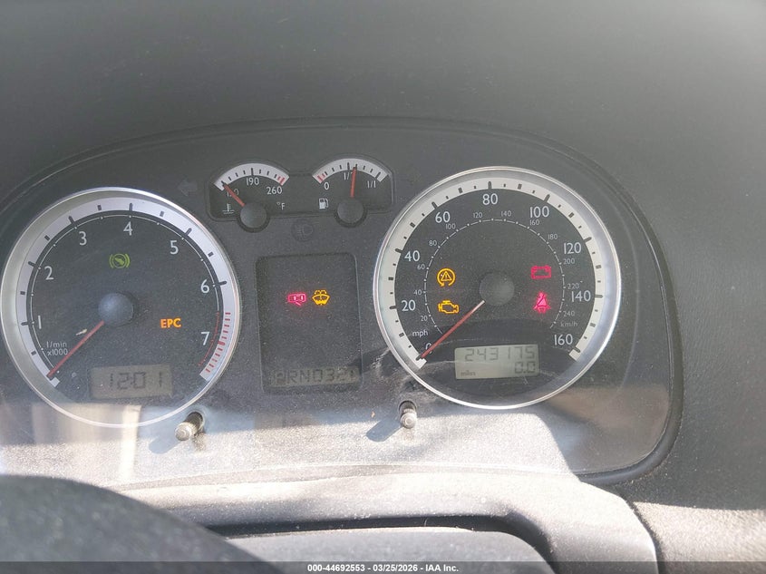 2004 Volkswagen Jetta Gl VIN: 3VWRK69M74M140279 Lot: 44692553