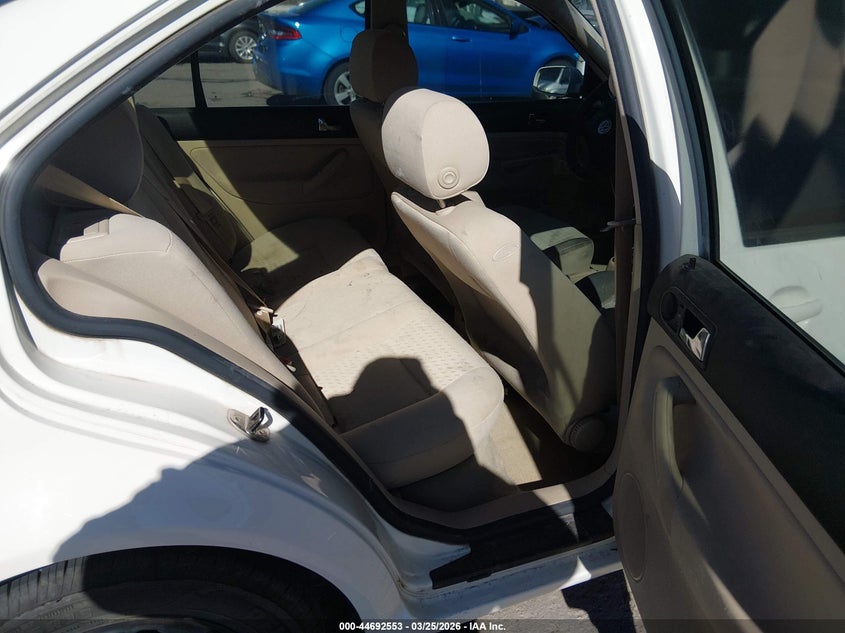 2004 Volkswagen Jetta Gl VIN: 3VWRK69M74M140279 Lot: 44692553