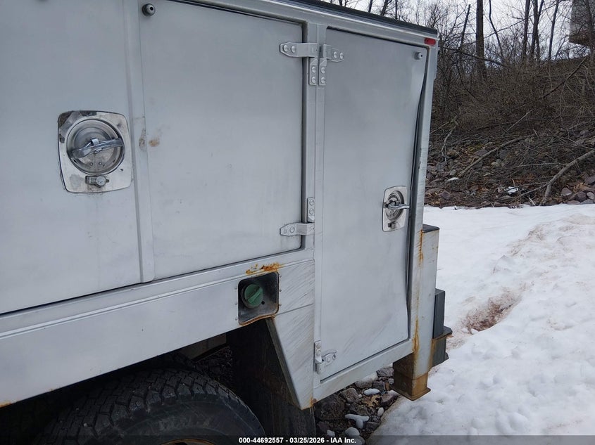 2009 Ford F-550 Chassis Xl/Xlt VIN: 1FDAF56R49EA32032 Lot: 44692557
