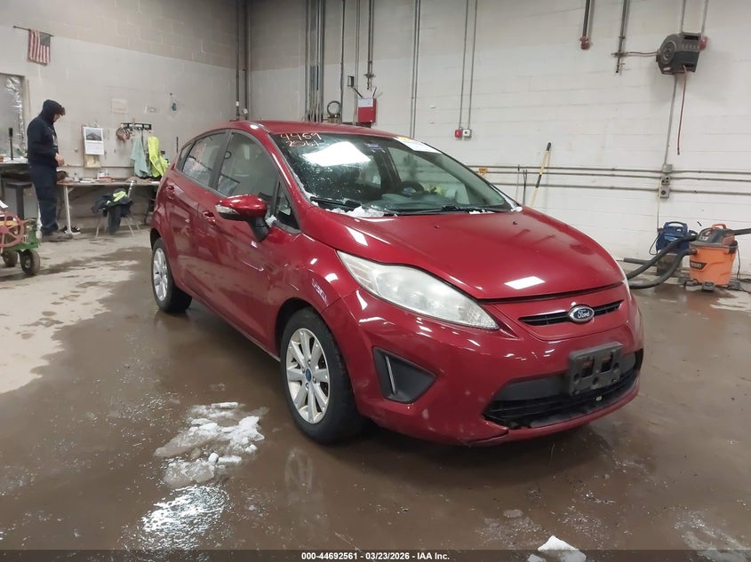 2013 FORD FIESTA SE