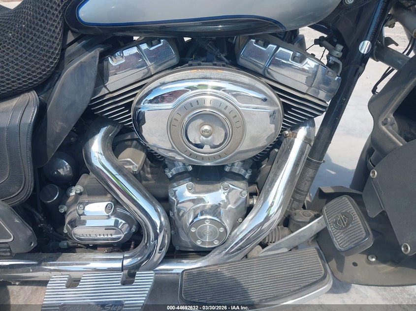 2013 Harley-Davidson Flhtcutg Tri Glide Ultra Classic VIN: 1HD1MAM18DB850887 Lot: 44692632