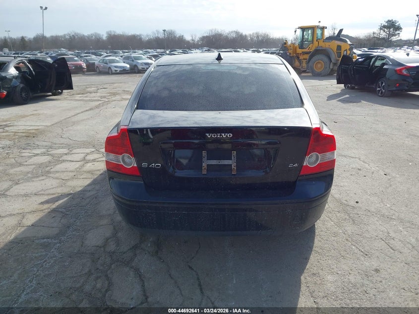 2005 Volvo S40 2.4I VIN: YV1MS382252104644 Lot: 44692641