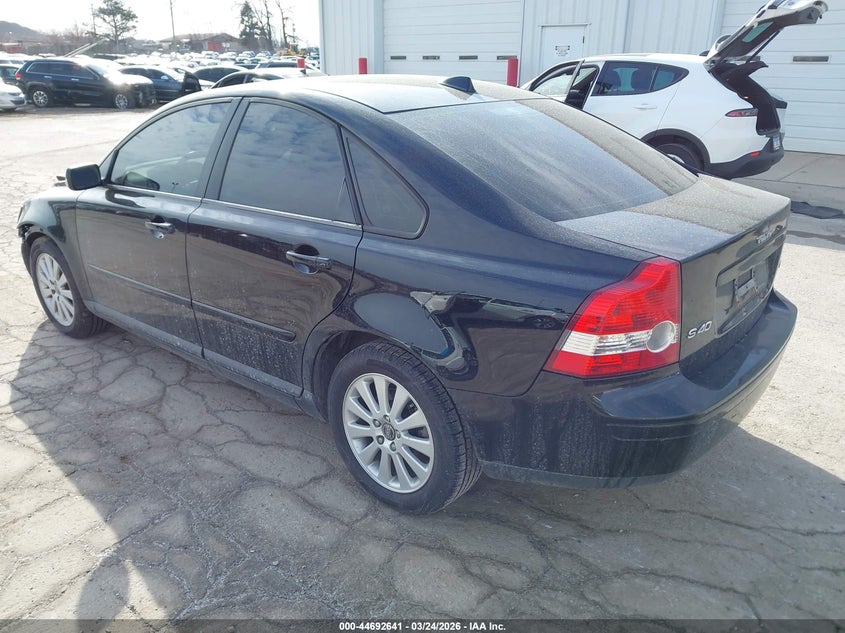 2005 Volvo S40 2.4I
