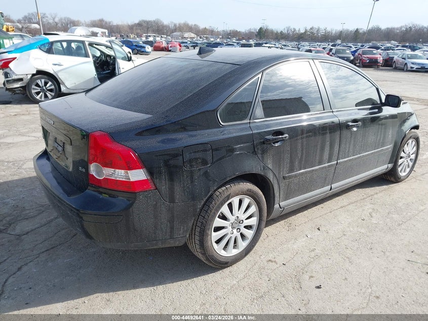 2005 Volvo S40 2.4I