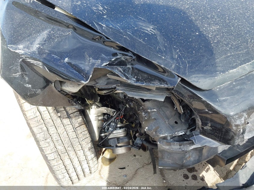 2005 Volvo S40 2.4I VIN: YV1MS382252104644 Lot: 44692641