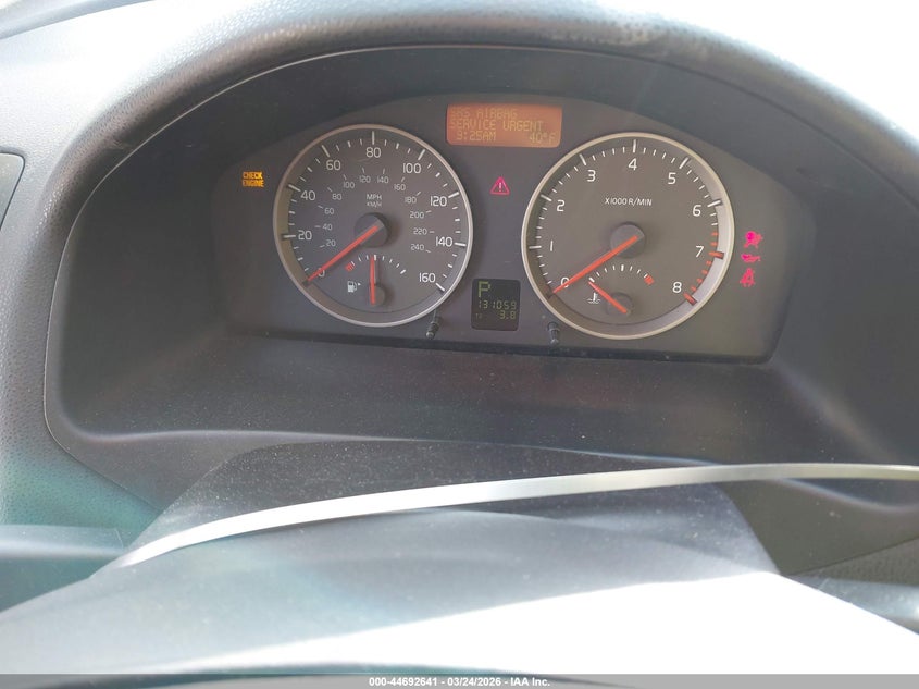 2005 Volvo S40 2.4I VIN: YV1MS382252104644 Lot: 44692641