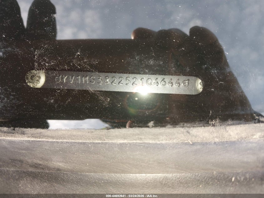 2005 Volvo S40 2.4I VIN: YV1MS382252104644 Lot: 44692641