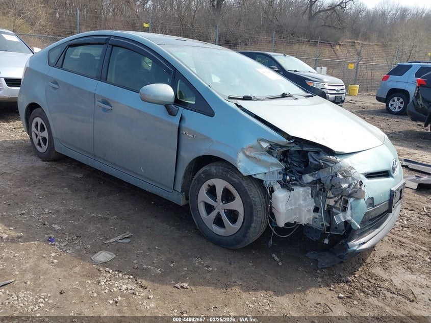 2013 TOYOTA PRIUS FIVE/FOUR/THREE/THREE SE/TWO