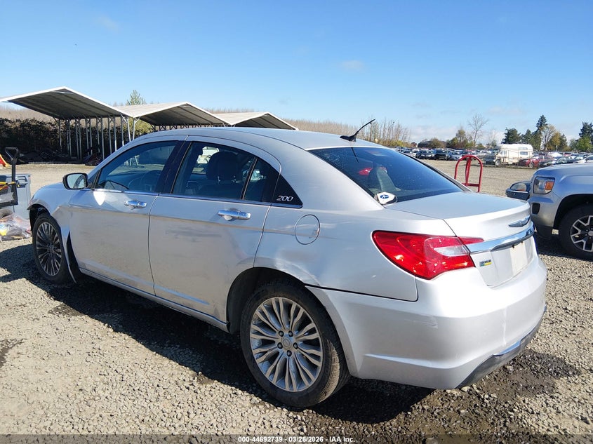2012 Chrysler 200 Limited