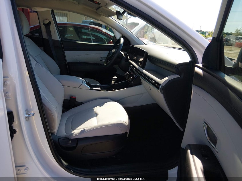 2026 HYUNDAI TUCSON 2.5L I-4 DI, DOHC, V(VIN: 5NMJB3DE9TH678823
