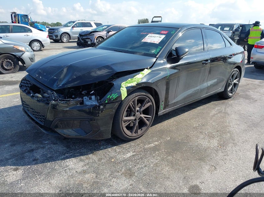 Vin: wauaudgyxra006341, lot: 45189887, audi a3 premium 40 tfsi front-wheel drive s tronic 20242