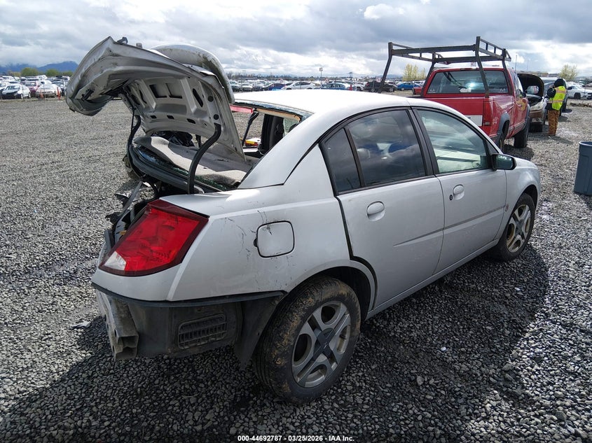 2004 Saturn Ion 3