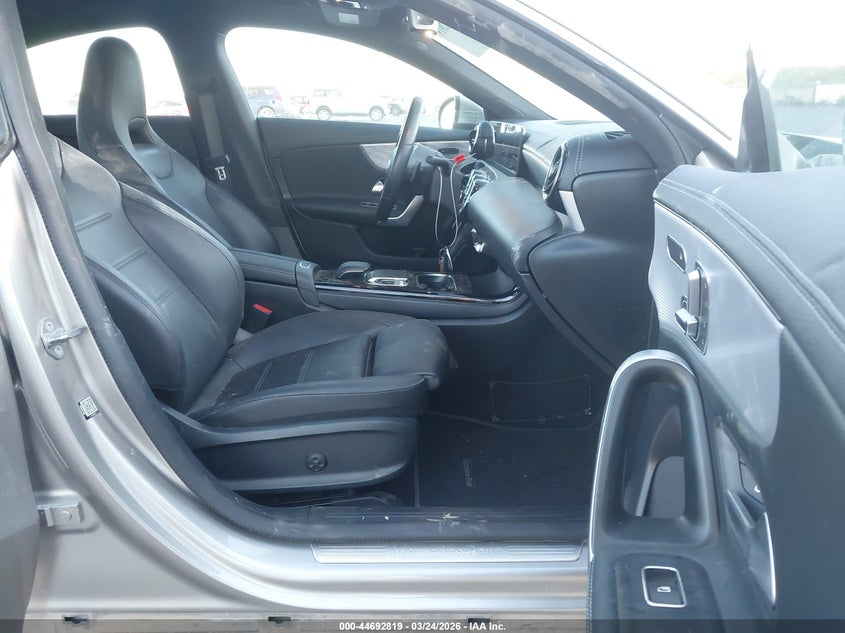 2020 Mercedes-Benz Cla 250