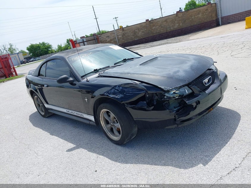 2000 Ford Mustang