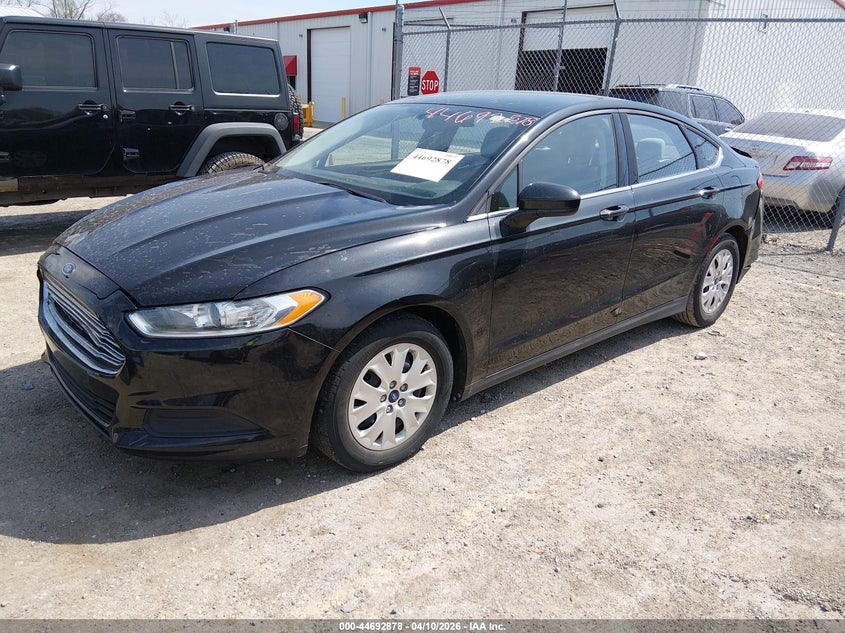 2014 Ford Fusion S