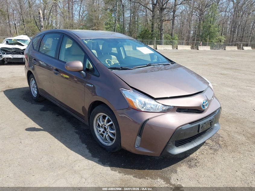 2016 Toyota Prius V Four