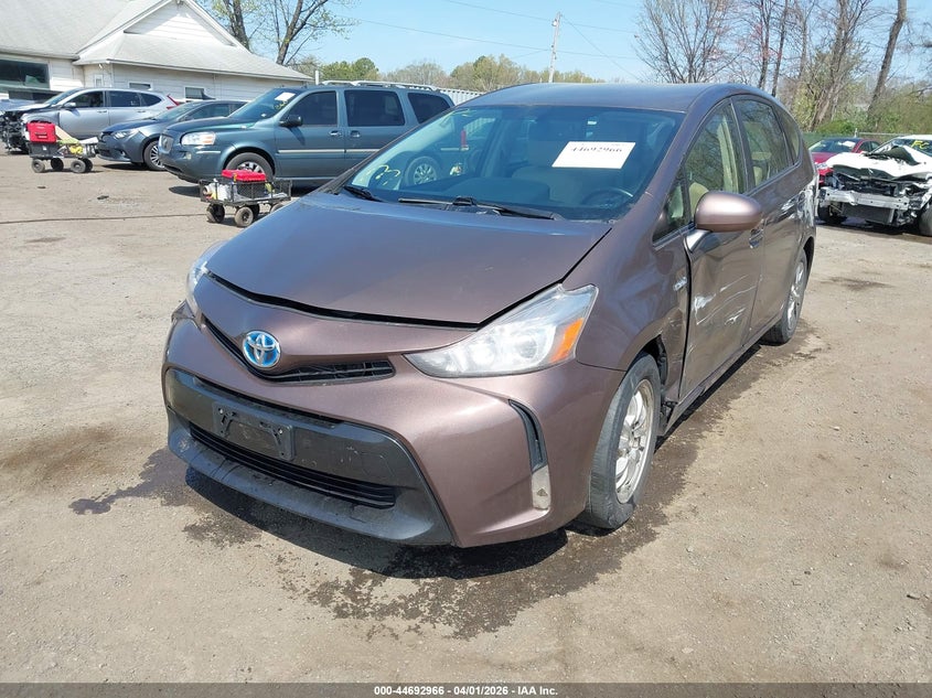 2016 Toyota Prius V Four