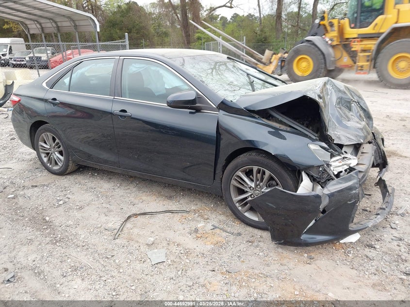 2016 Toyota Camry Se