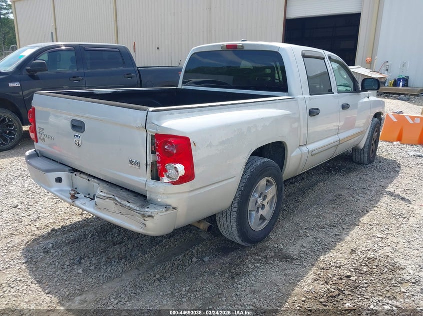 2005 Dodge Dakota Laramie