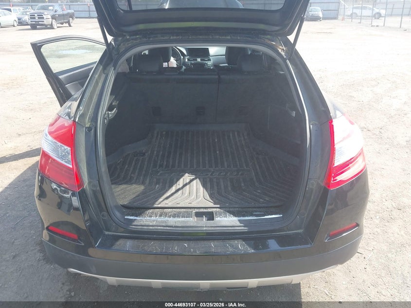2013 Honda Crosstour Ex-L V6 VIN: 5J6TF1H55DL000916 Lot: 44693107