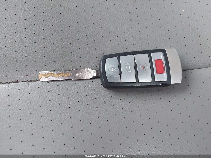 2007 Volkswagen Passat 2.0T VIN: WVWLK73CX7E000140 Lot: 44693161