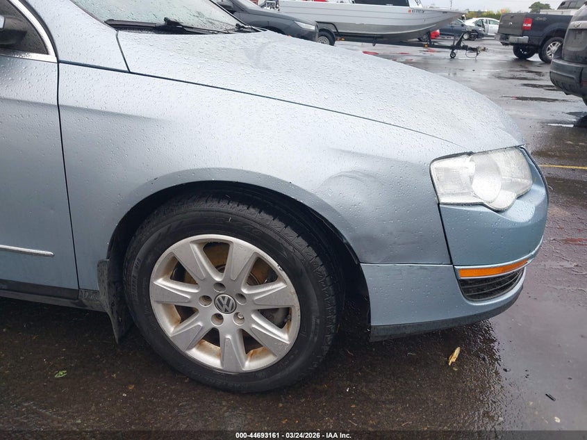 2007 Volkswagen Passat 2.0T VIN: WVWLK73CX7E000140 Lot: 44693161