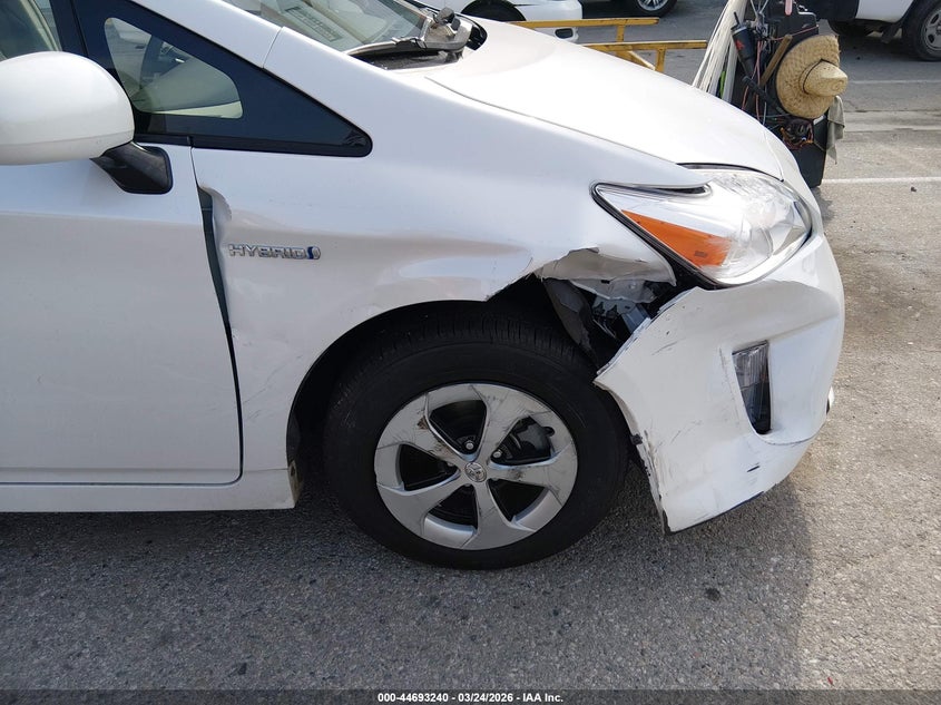 2012 Toyota Prius 1.8 Three white Lot 111044693240 Vin JTDKN3DU7C0336824