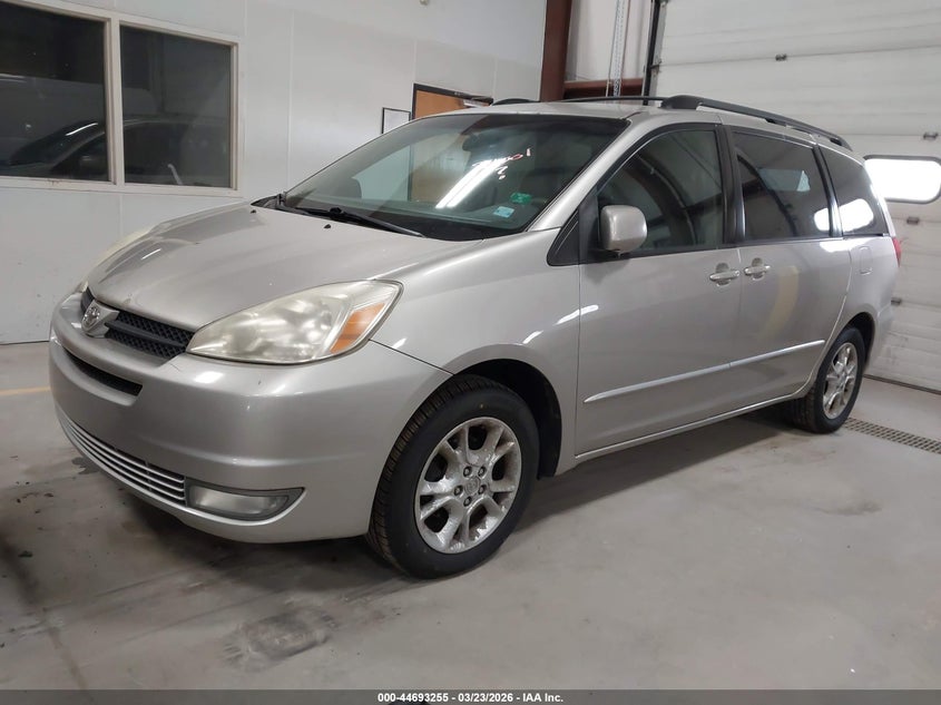 2005 Toyota Sienna Xle