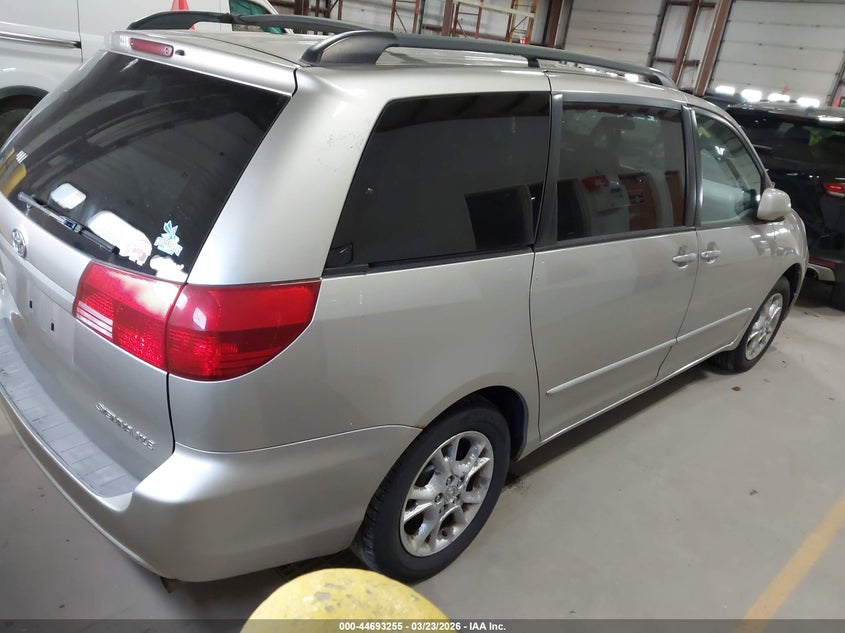 2005 Toyota Sienna Xle