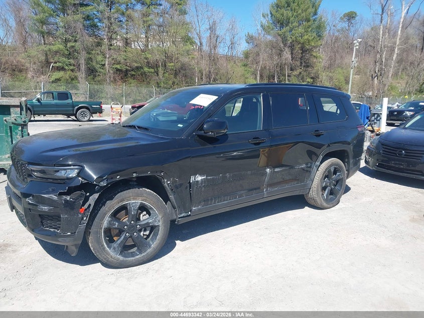 2023 Jeep Grand Cherokee L Altitude 4X4