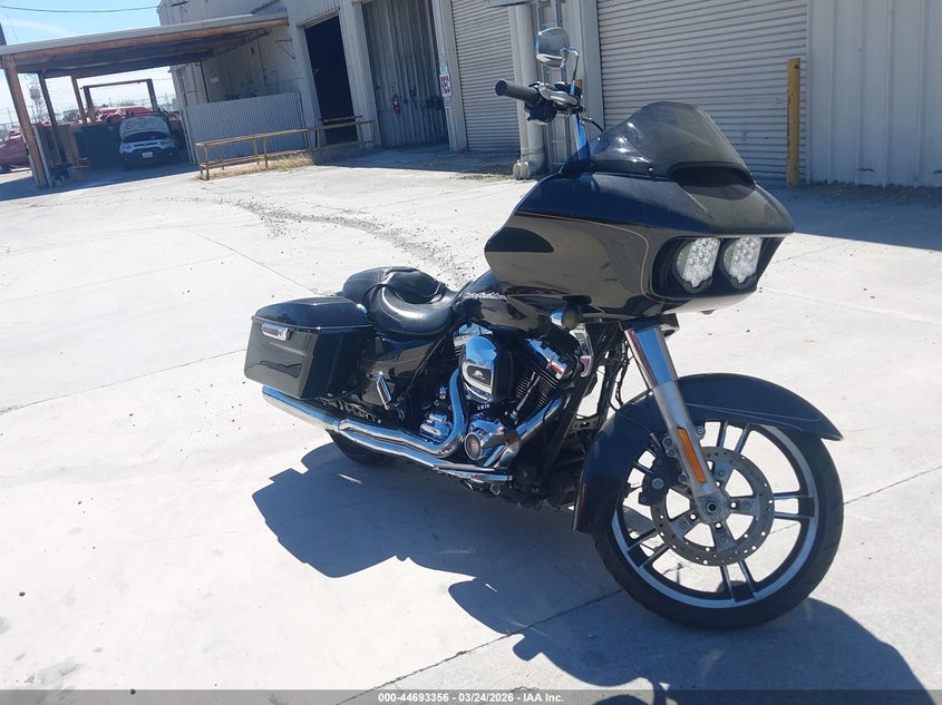2016 Harley-Davidson Fltrxs Road Glide Special