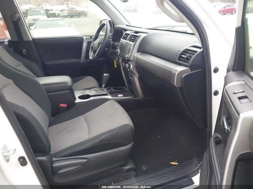 2020 Toyota 4Runner Sr5