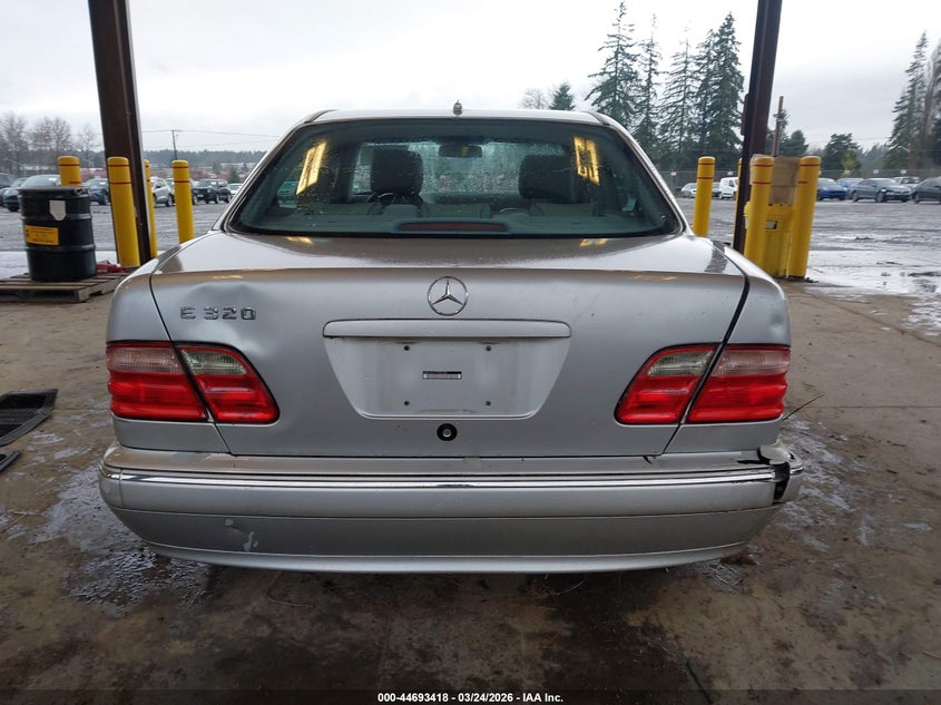2001 Mercedes-Benz E 320 VIN: WDBJF65J91B302382 Lot: 44693418