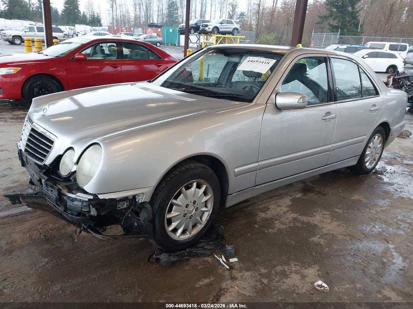 2001 Mercedes-Benz E 320