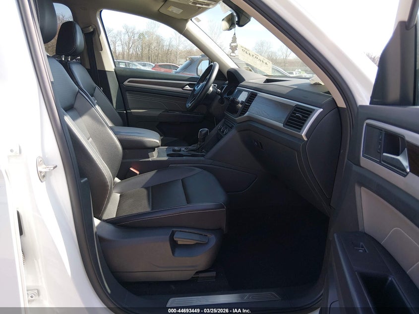 2021 Volkswagen Atlas 3.6L V6 Se W/Technology