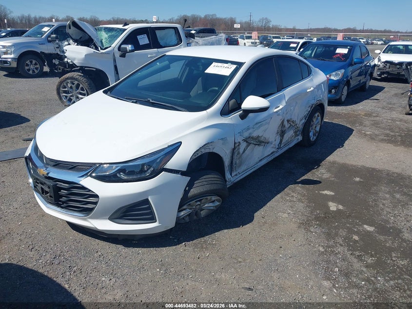 2019 Chevrolet Cruze Lt 1G1BE5SM8K7114354 photo 1