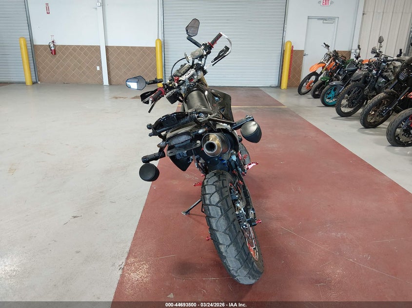 2007 Suzuki Dr-Z400 Sm VIN: JS1SK44A772100327 Lot: 44693500