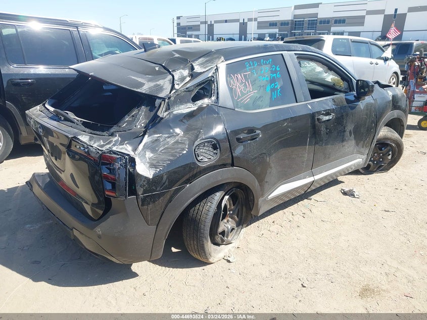 2025 Nissan Kicks Sv Fwd