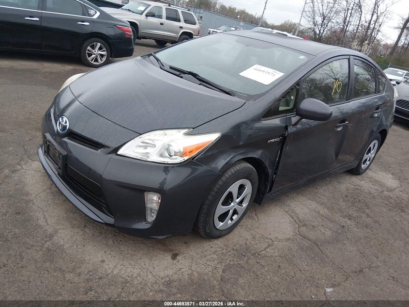 2013 Toyota Prius Two