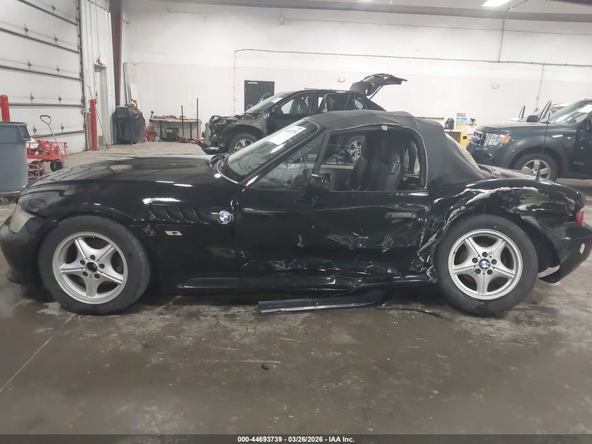 2000 BMW Z3 2.8 VIN: 4USCH3341YLF42737 Lot: 44693739