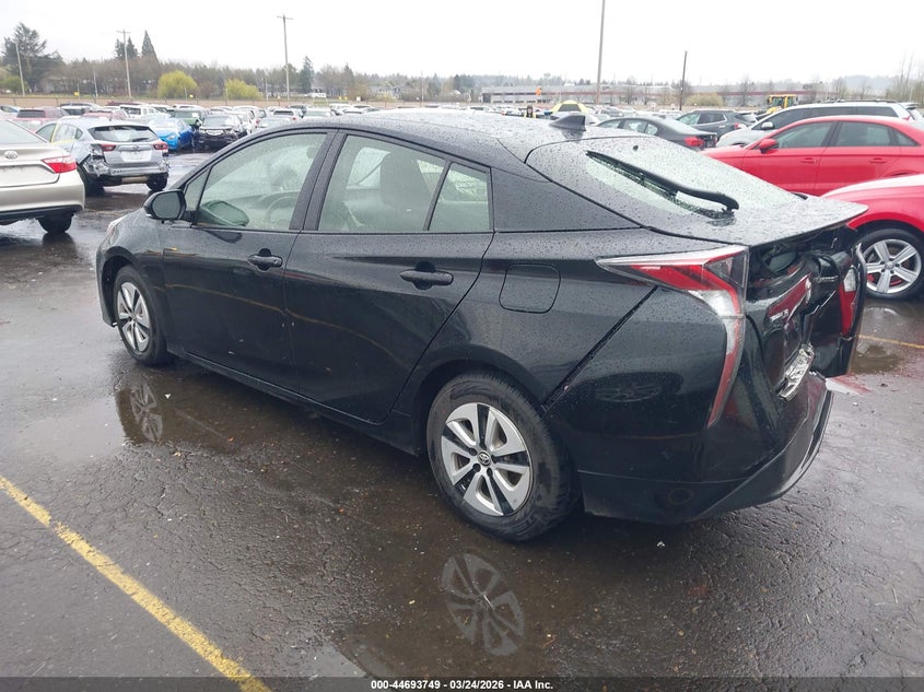 2016 Toyota Prius Three