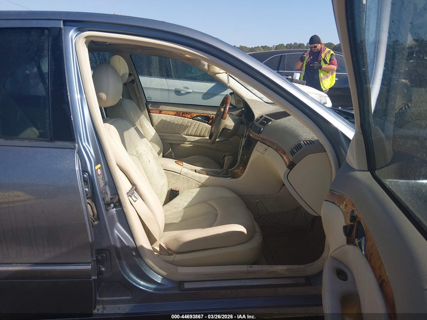 2003 Mercedes-Benz E 320