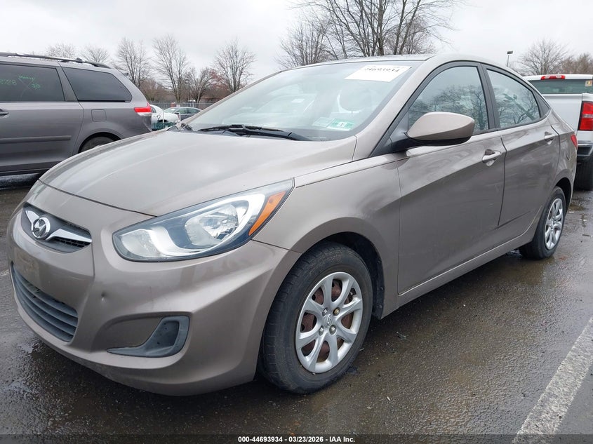 2013 Hyundai Accent Gls