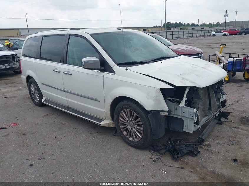 2011 Chrysler Town & Country Limited