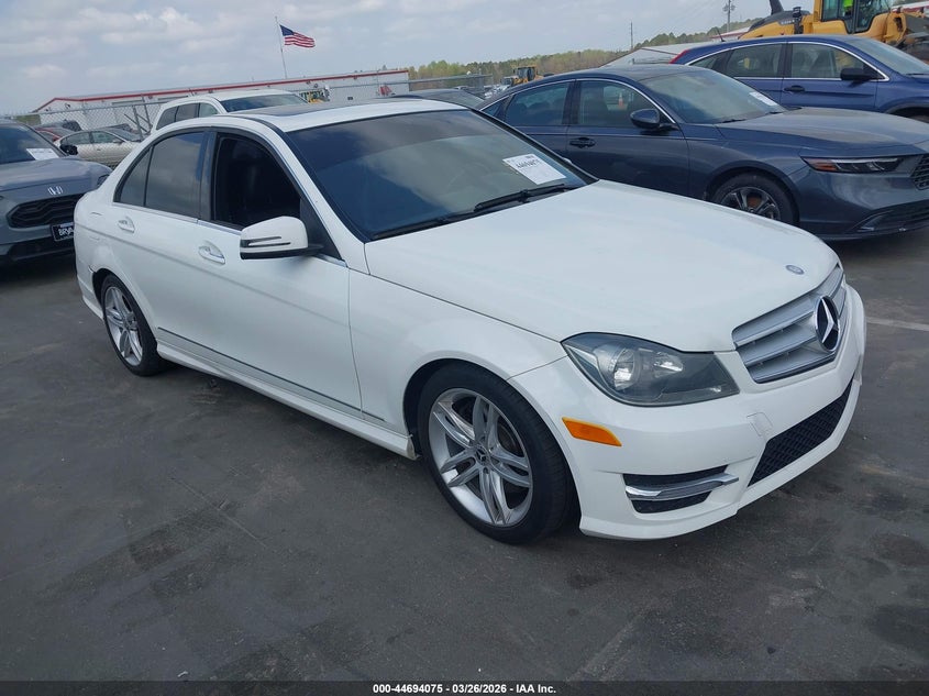 2013 Mercedes-Benz C 300 Sport 4Matic