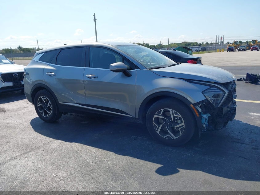 2025 Kia Sportage Lx