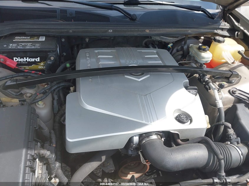 2004 Cadillac Srx Standard VIN: 1GYDE637440123296 Lot: 44694107