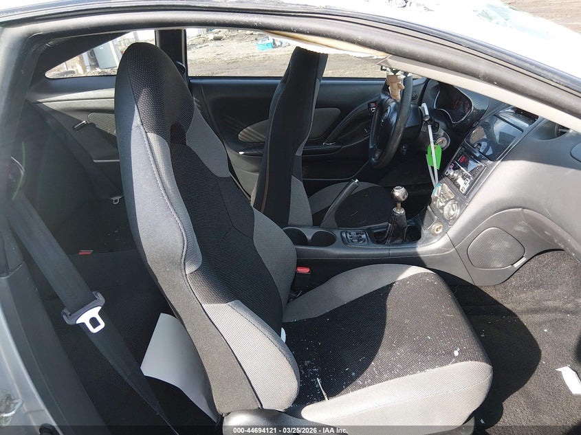 2005 Toyota Celica Gt