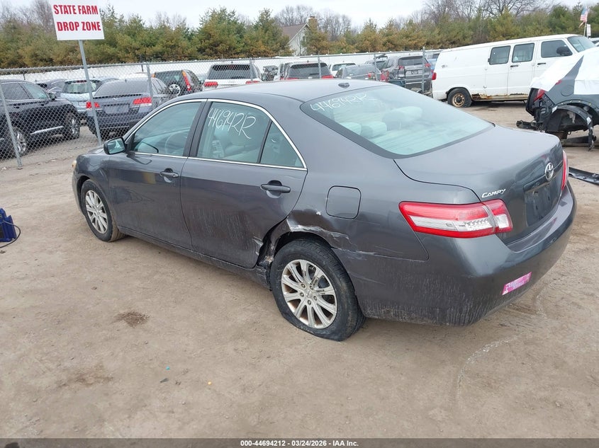 2011 Toyota Camry Le